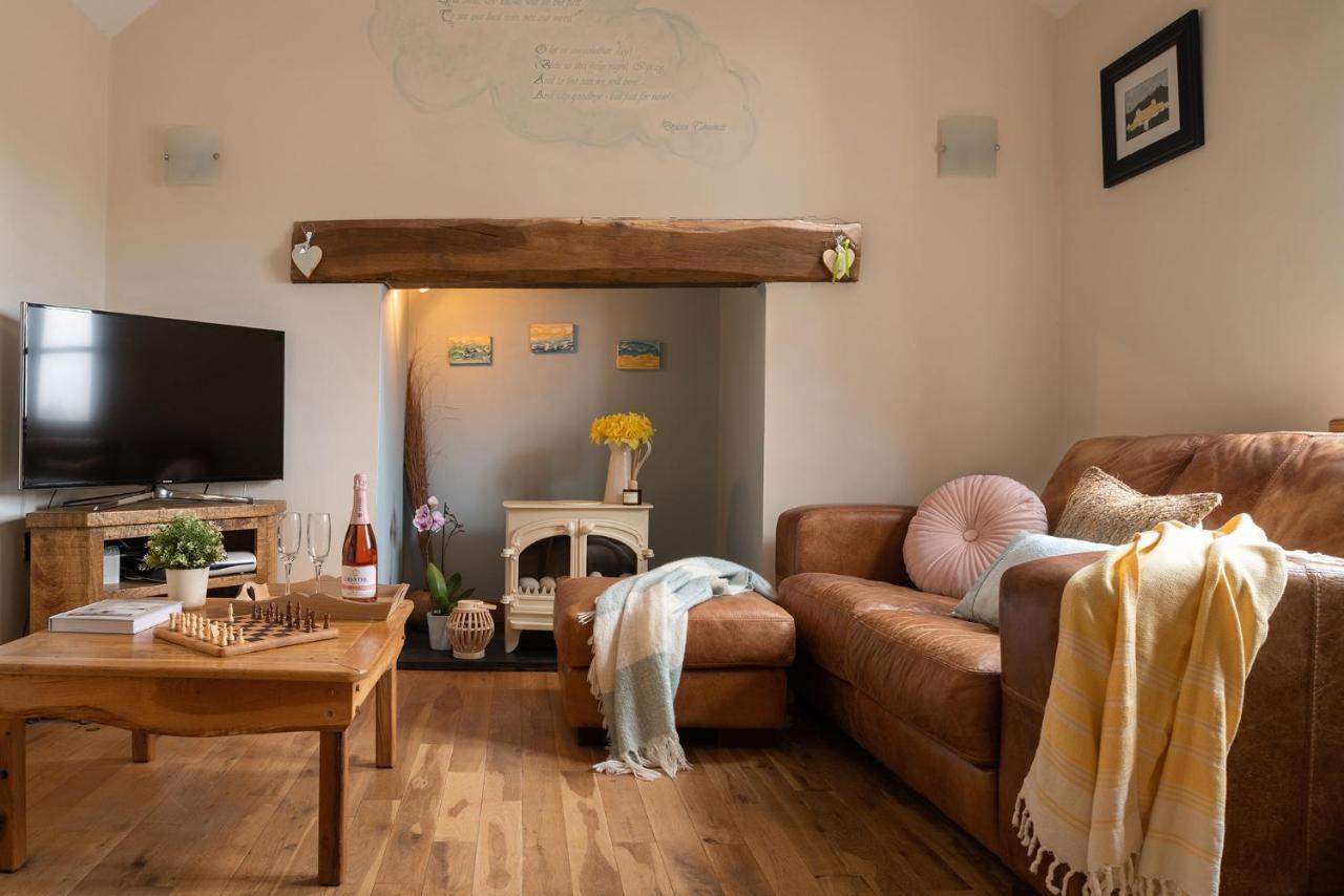 Beautiful Countryside Cottage On The North Wales Coast Abergele Exterior photo