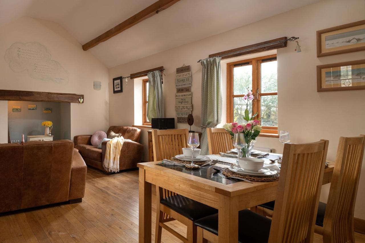Beautiful Countryside Cottage On The North Wales Coast Abergele Exterior photo